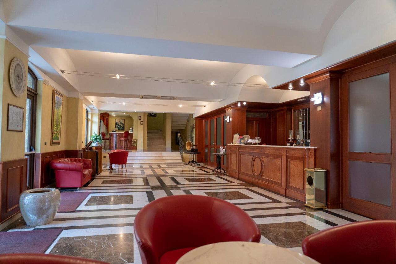Villa Venus Resort & Spa Атена-Лукана Екстер'єр фото