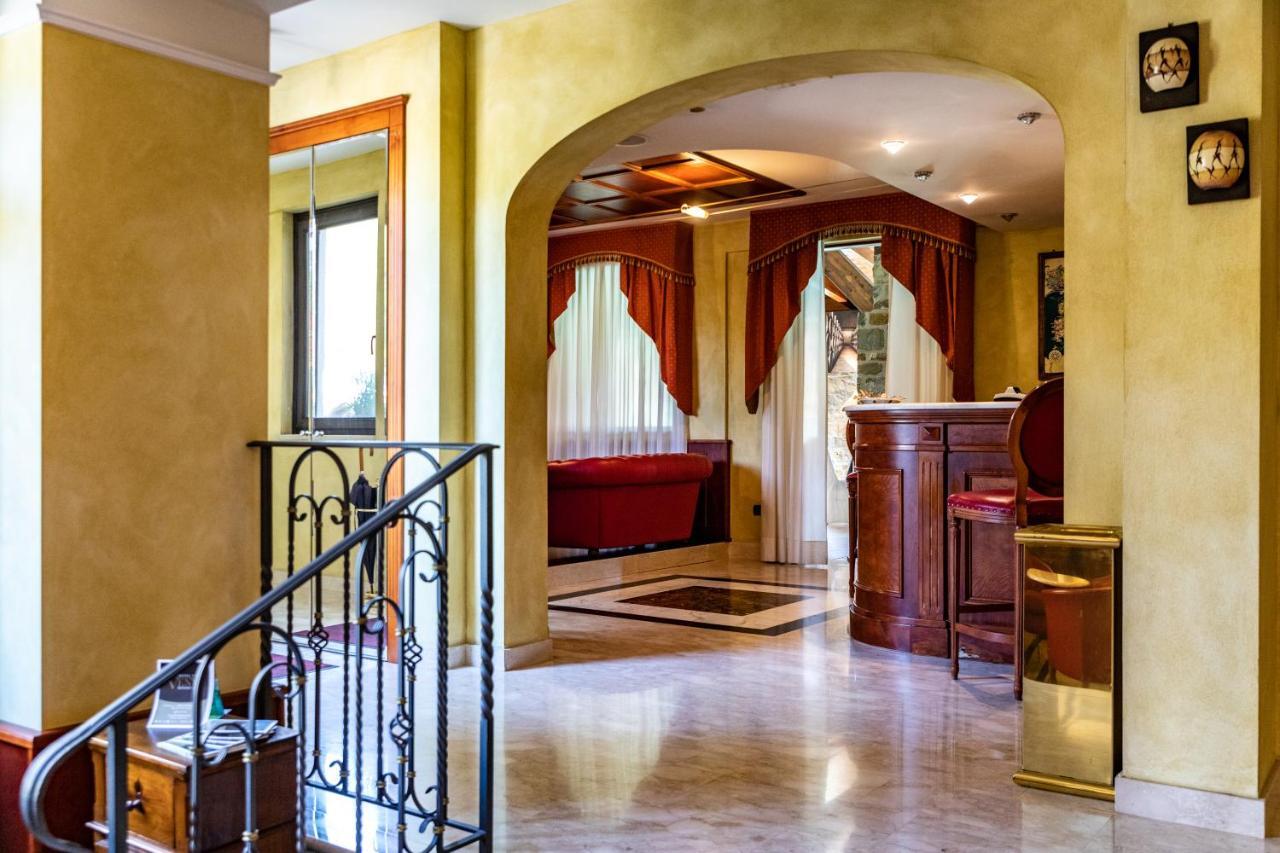 Villa Venus Resort & Spa Атена-Лукана Екстер'єр фото